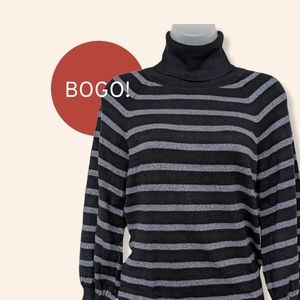 Express Sweater Turtleneck Striped Black Silver Metallic 3/4 Sleeves Small